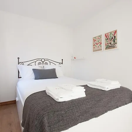 Feels Like Ajuda Cozy Place Lisboa