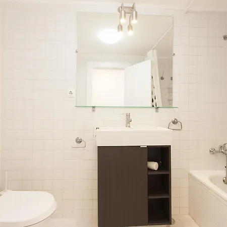 Feels Like Ajuda Cozy Place Apartment Lisbon